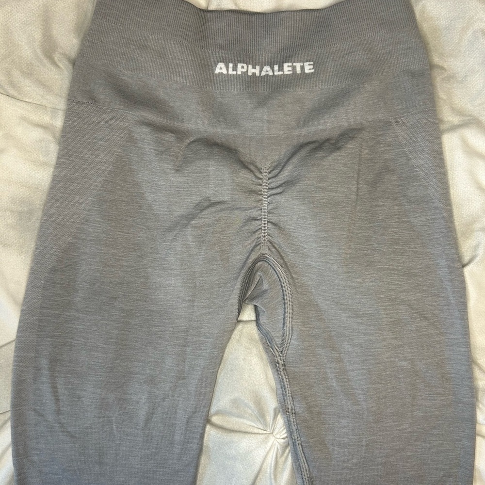 Alphalete amplify leggings